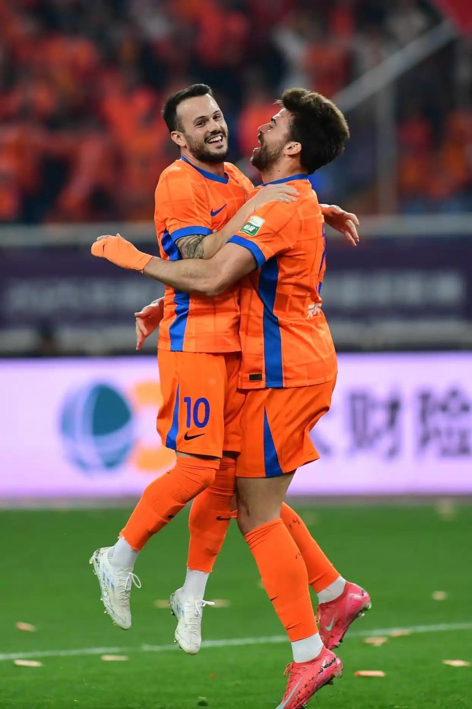 中超赛程吃紧；山东泰山赛前手感冰凉；质疑声仍在；赛季目标并未改变的简单介绍-英雄联盟竞猜