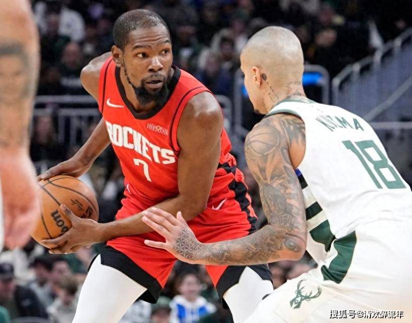 转折点！密尔沃基雄鹿回应争议，NBA总决赛清晨攻防权衡，压力陡增，年轻球员得到机会的简单介绍-九游
